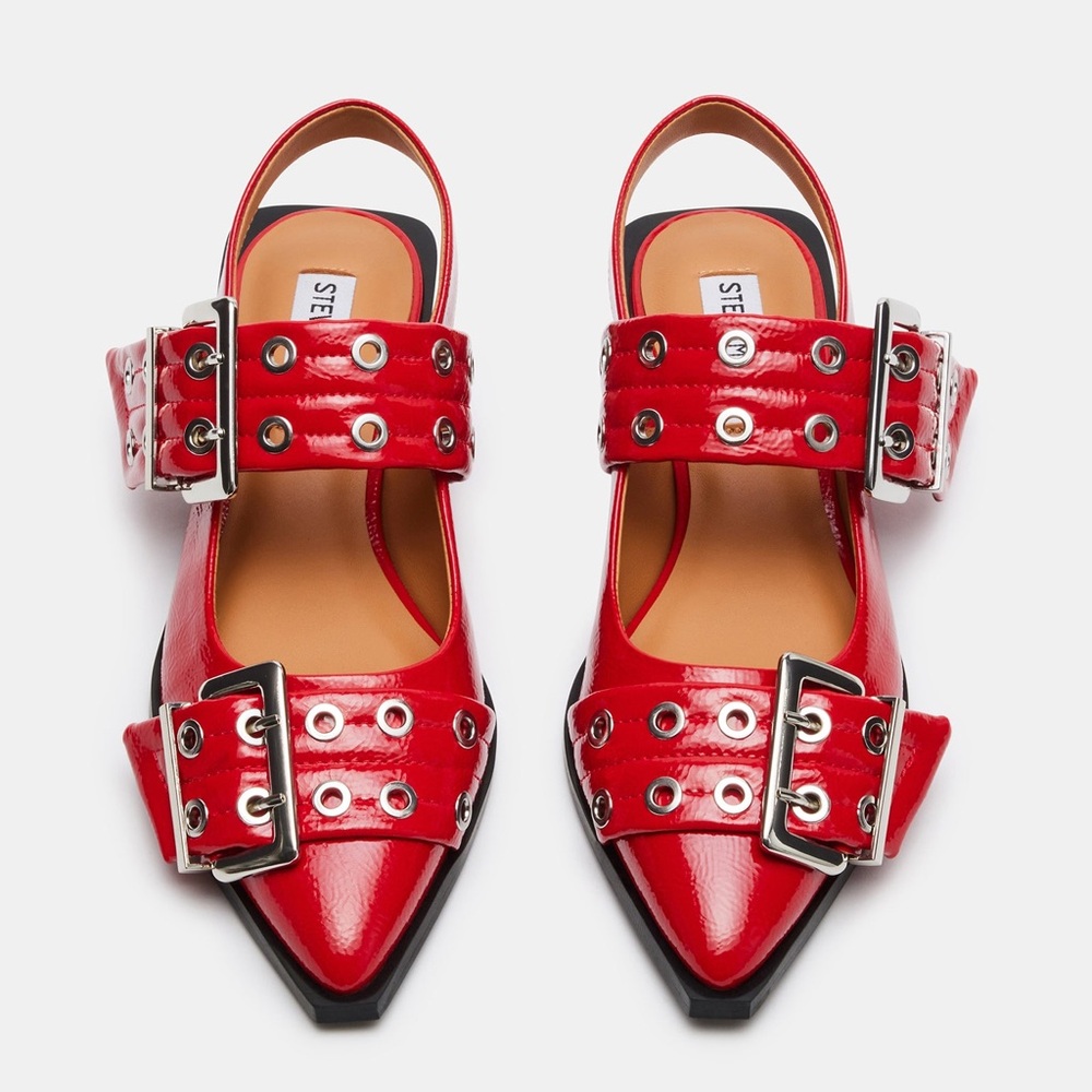 Steve Madden Graya Flats in red patent size 8.5